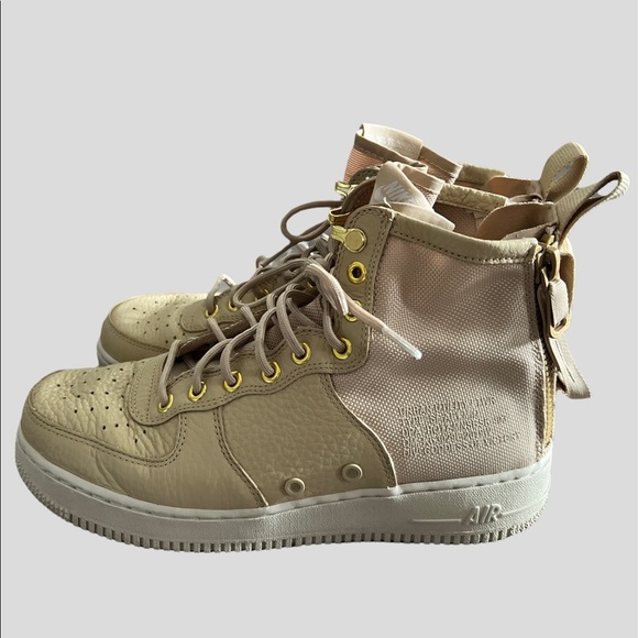 Nike Other - Nike SF AIR Force 1 Mid ‘Mushroom’ Sneakers